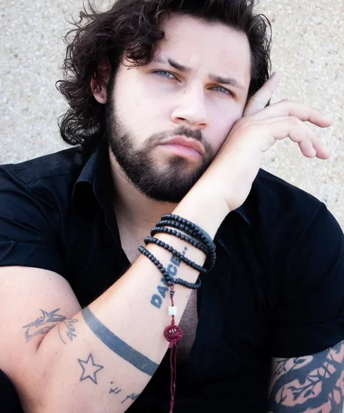 Andrew-Aroura+Edita-4